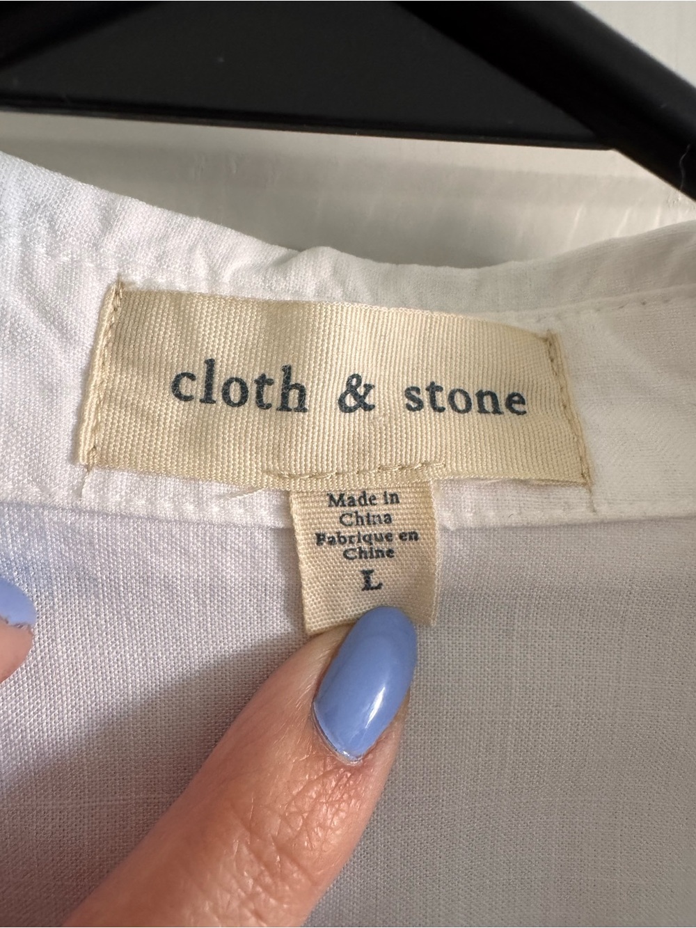 Anthropologie Cloth & Stone white button down top L - Picture 4 of 4
